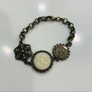 Bronze Boho Chain Bracelet Medallions Flower Cream Resin Cabochon  7.5" long